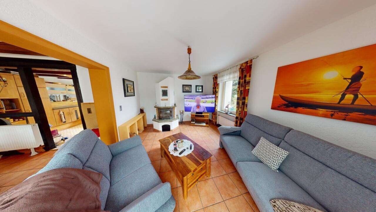 Geräumiges Familienhaus mit 173 m² Wohnfläche, Garten, Terrasse und Garage